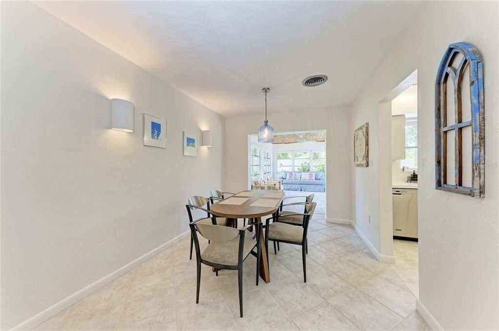 For Sale: $789,000 (2 beds, 2 baths, 1341 Square Feet)