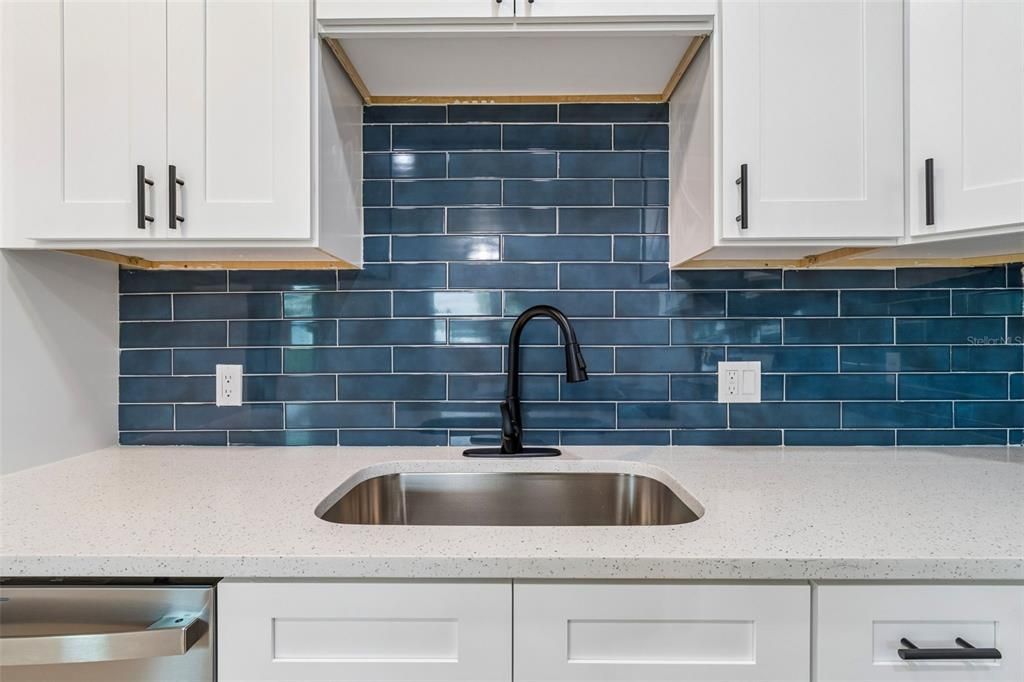 For Sale: $395,000 (3 beds, 2 baths, 1146 Square Feet)