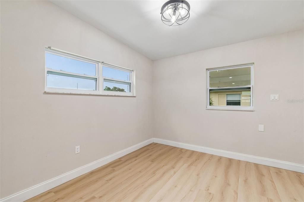 For Sale: $395,000 (3 beds, 2 baths, 1146 Square Feet)