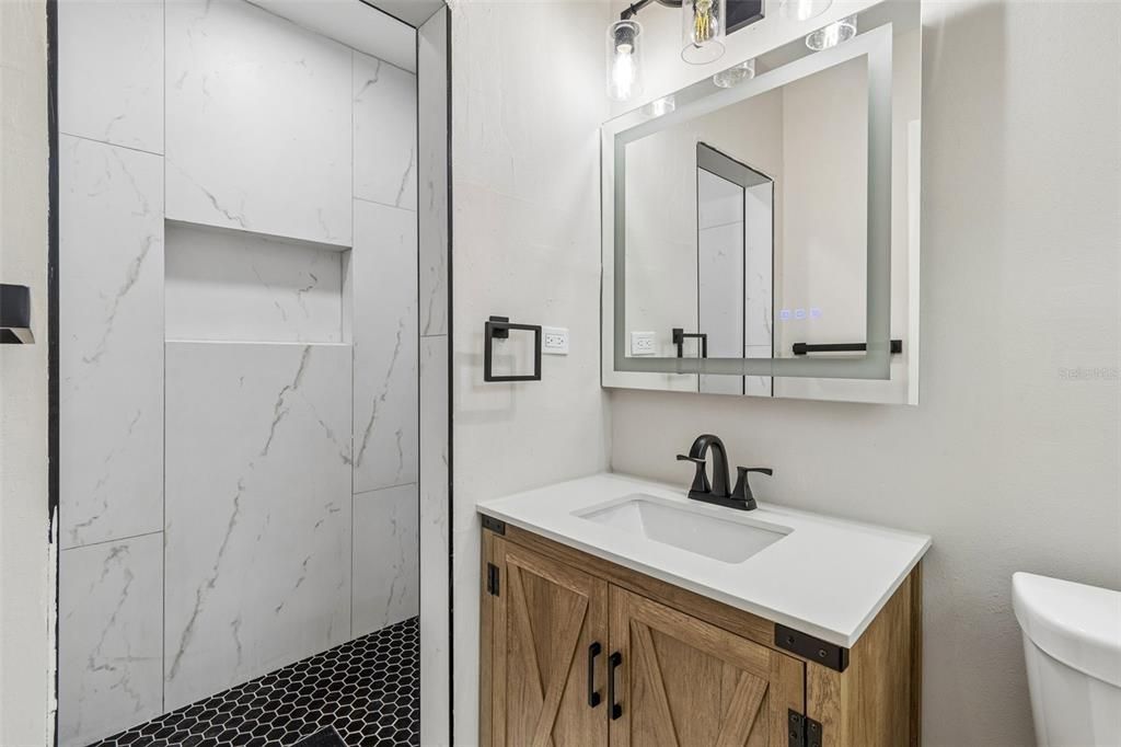 For Sale: $395,000 (3 beds, 2 baths, 1146 Square Feet)