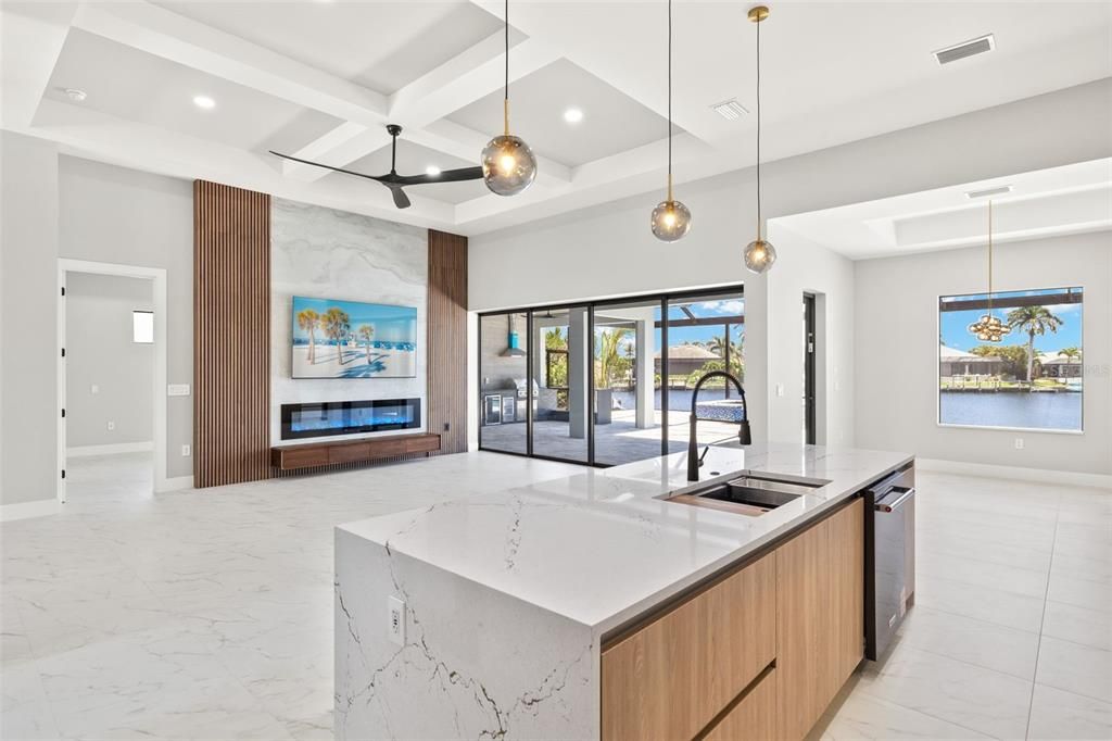 En Venta: $1,349,000 (3 camas, 3 baños, 2200 Pies cuadrados)