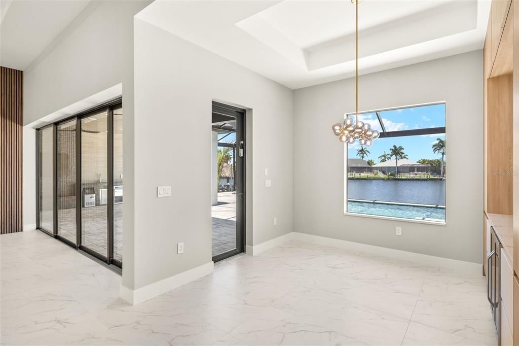 En Venta: $1,349,000 (3 camas, 3 baños, 2200 Pies cuadrados)