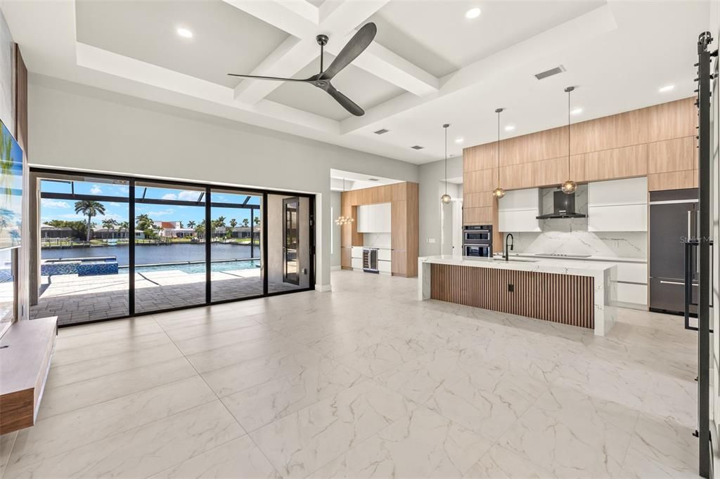 En Venta: $1,349,000 (3 camas, 3 baños, 2200 Pies cuadrados)