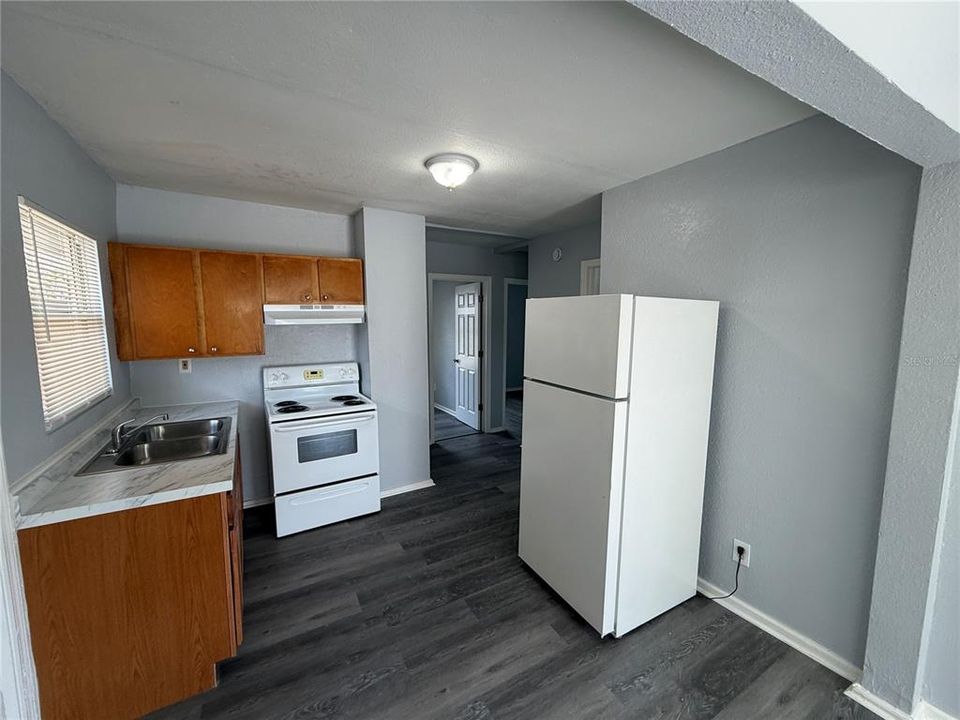For Rent: $1,499 (3 beds, 2 baths, 1024 Square Feet)