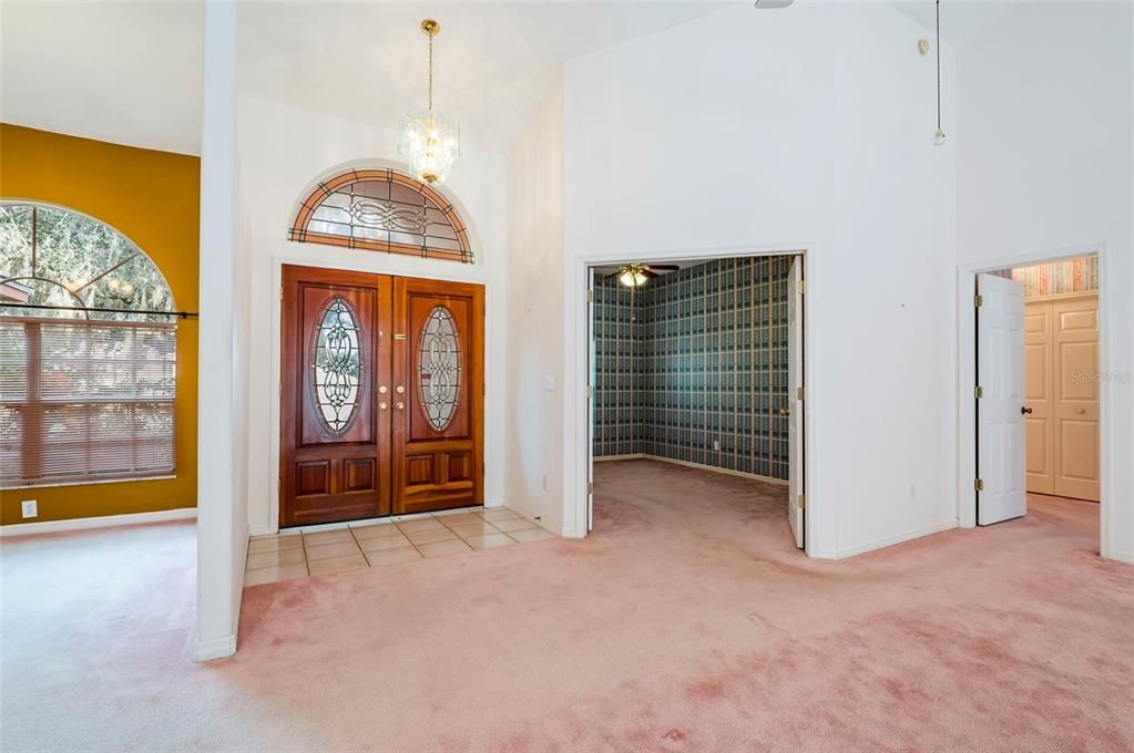 For Sale: $460,000 (4 beds, 2 baths, 1932 Square Feet)