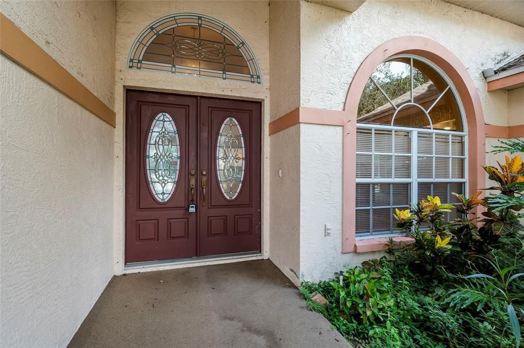 For Sale: $460,000 (4 beds, 2 baths, 1932 Square Feet)