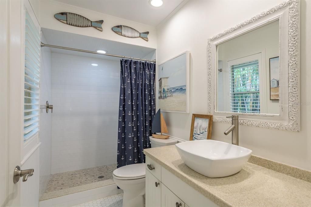 Activo con contrato: $750,000 (4 camas, 3 baños, 2085 Pies cuadrados)