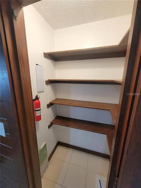 For Rent: $3,200 (3 beds, 2 baths, 2752 Square Feet)