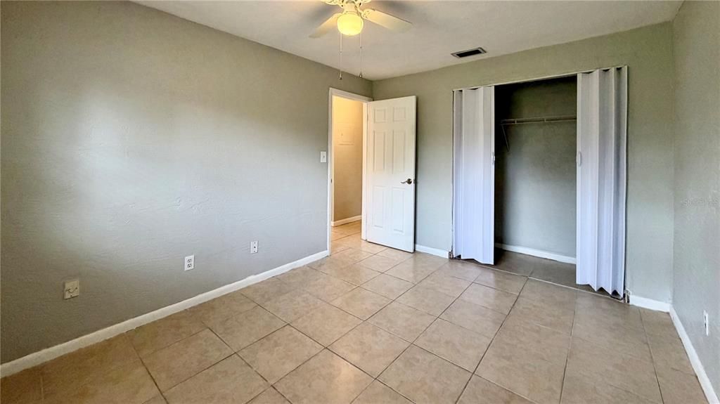For Rent: $1,495 (3 beds, 2 baths, 949 Square Feet)
