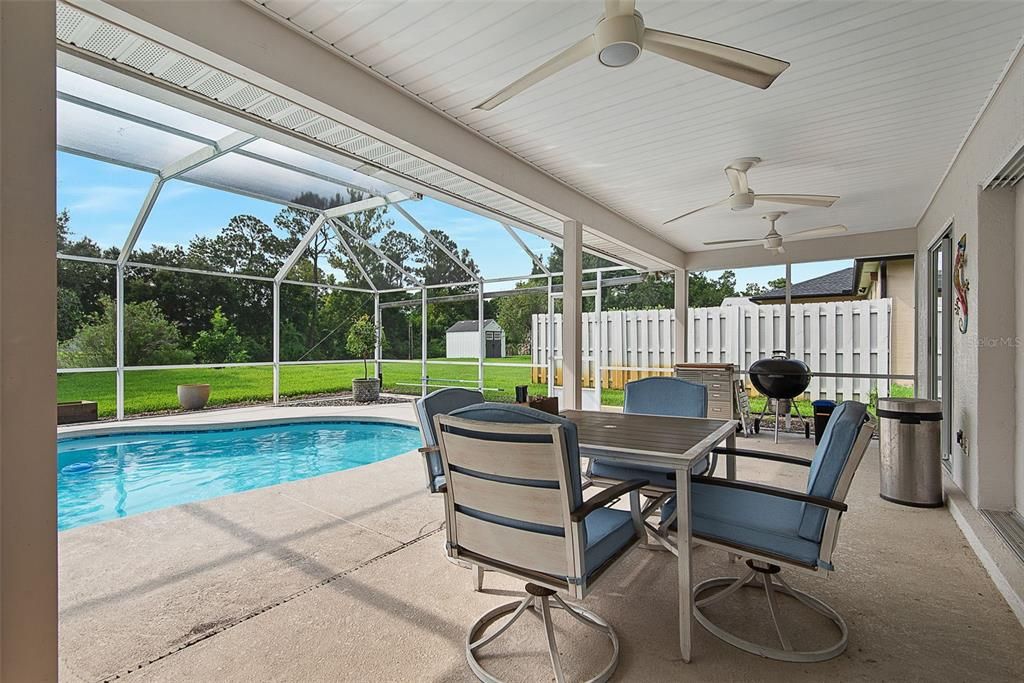 Active With Contract: $414,000 (3 beds, 2 baths, 1602 Square Feet)