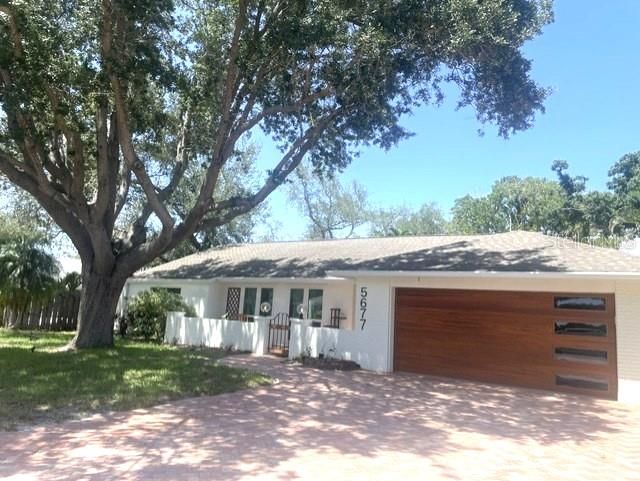 Recientemente alquilado: $3,500 (3 camas, 2 baños, 2068 Pies cuadrados)