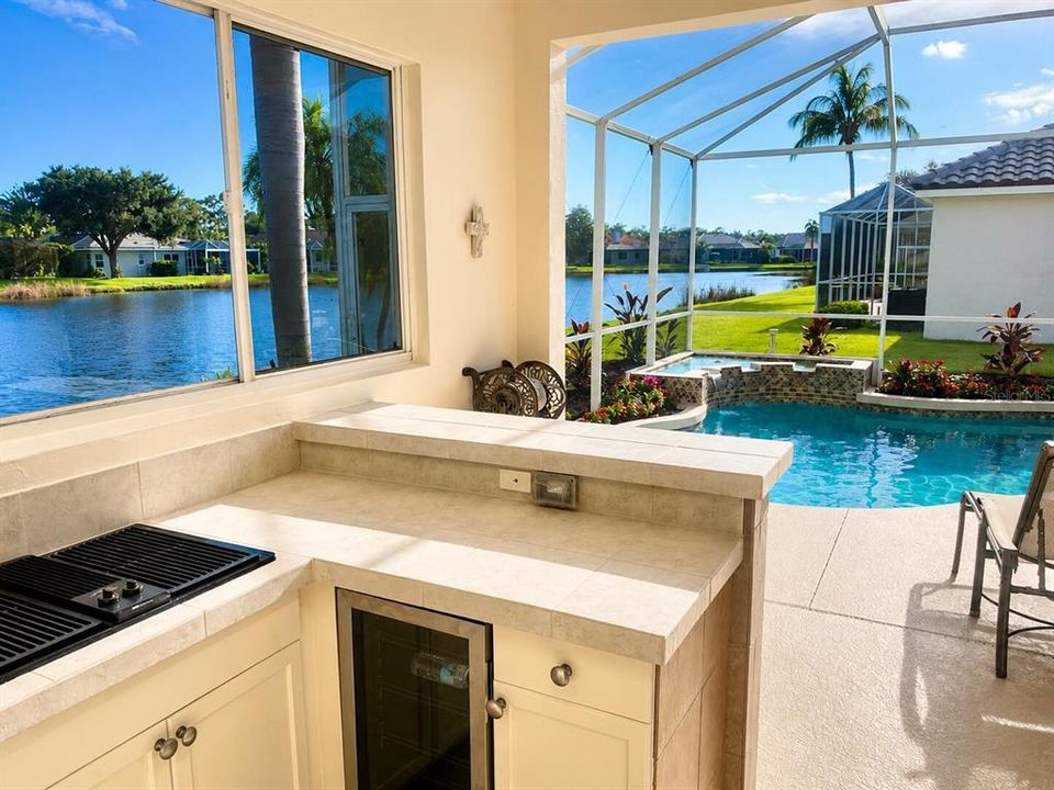 For Sale: $789,000 (4 beds, 3 baths, 2814 Square Feet)
