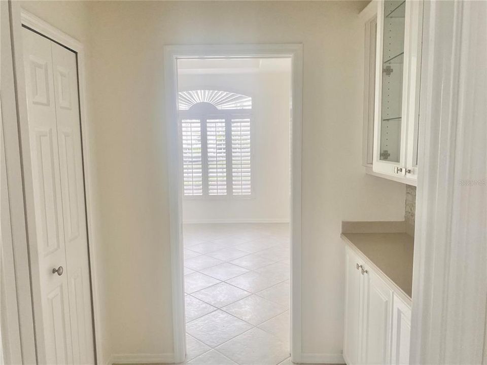 For Sale: $789,000 (4 beds, 3 baths, 2814 Square Feet)