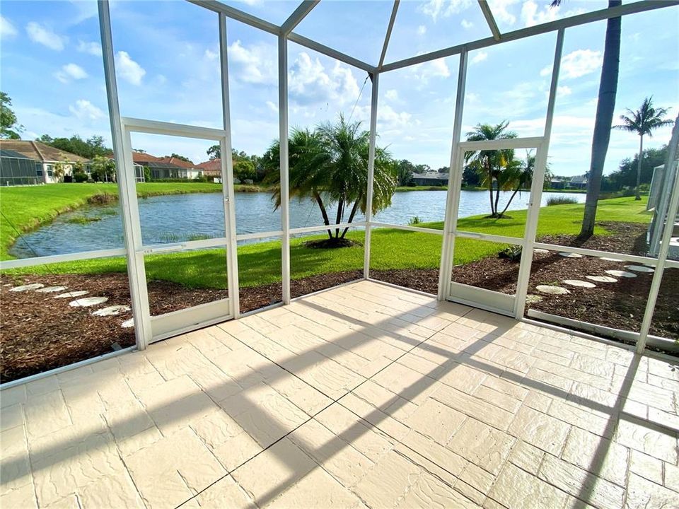 For Sale: $789,000 (4 beds, 3 baths, 2814 Square Feet)