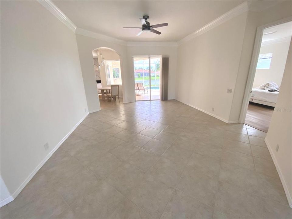 For Sale: $789,000 (4 beds, 3 baths, 2814 Square Feet)