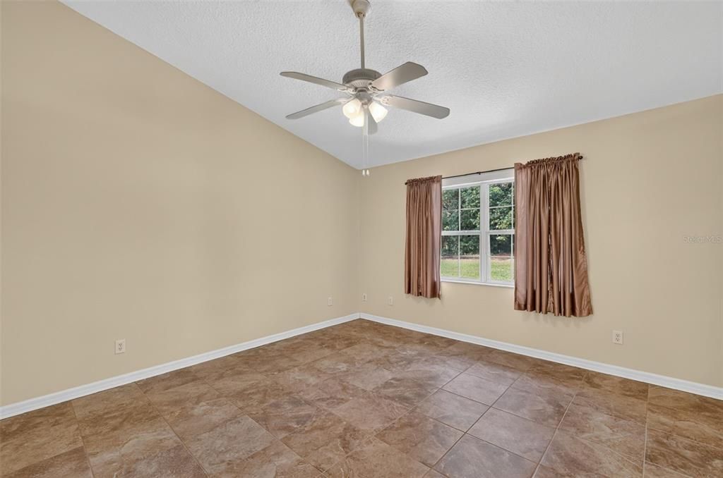 На продажу: $550,000 (3 спален, 2 ванн, 2088 Квадратных фут)
