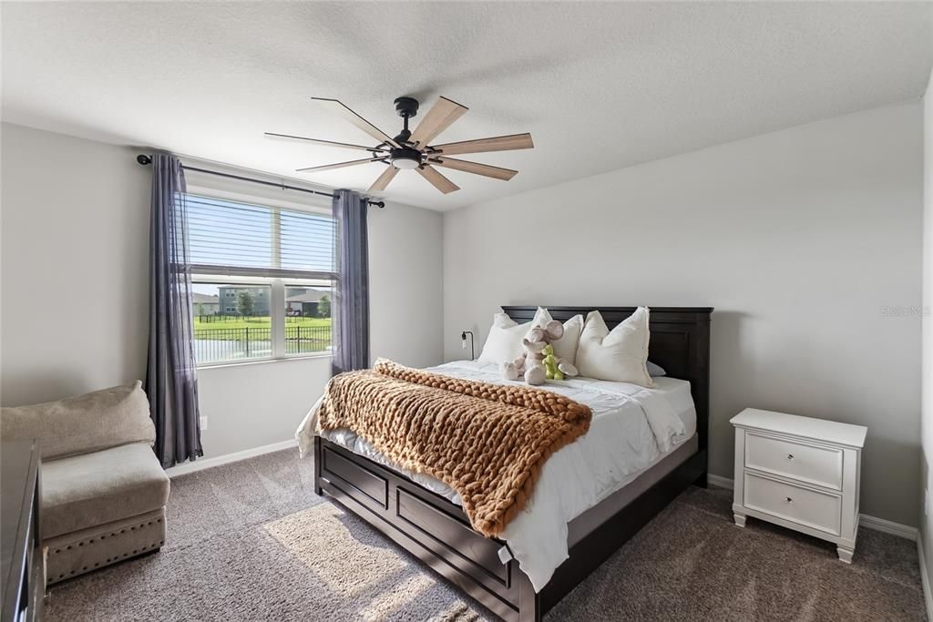 For Sale: $351,000 (4 beds, 2 baths, 1849 Square Feet)