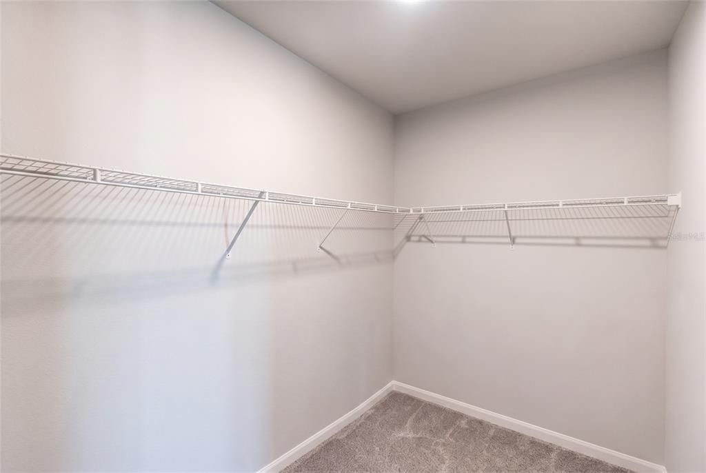 For Sale: $351,000 (4 beds, 2 baths, 1849 Square Feet)