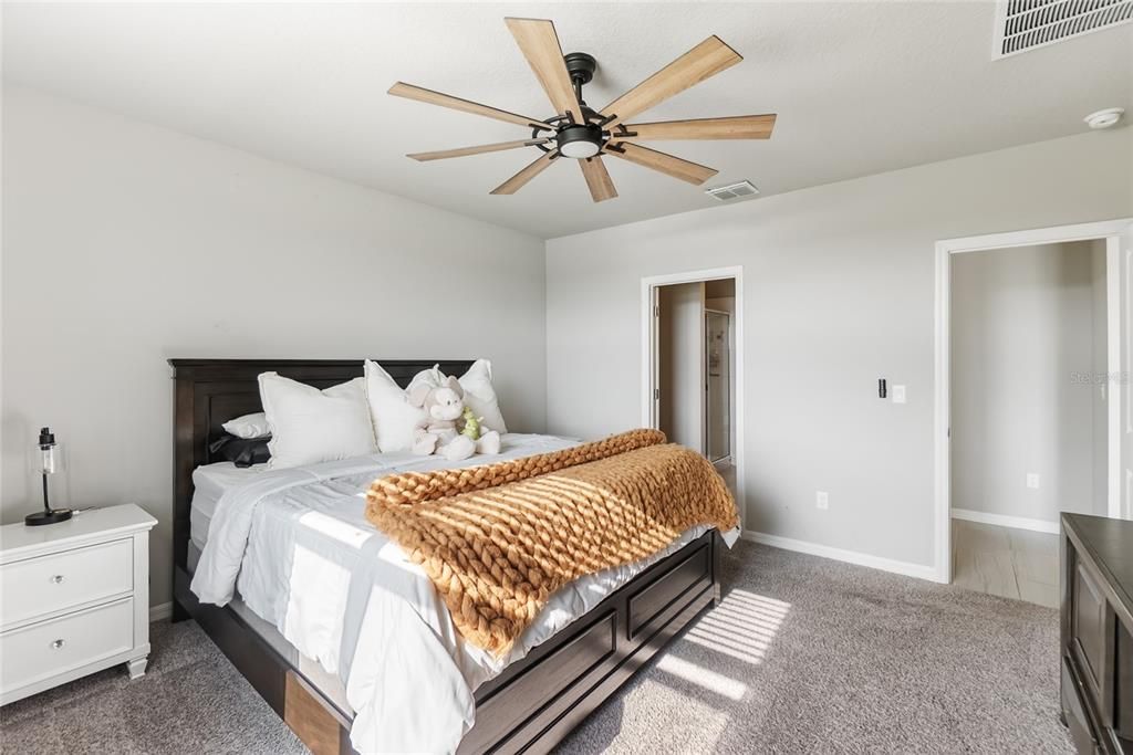 For Sale: $351,000 (4 beds, 2 baths, 1849 Square Feet)