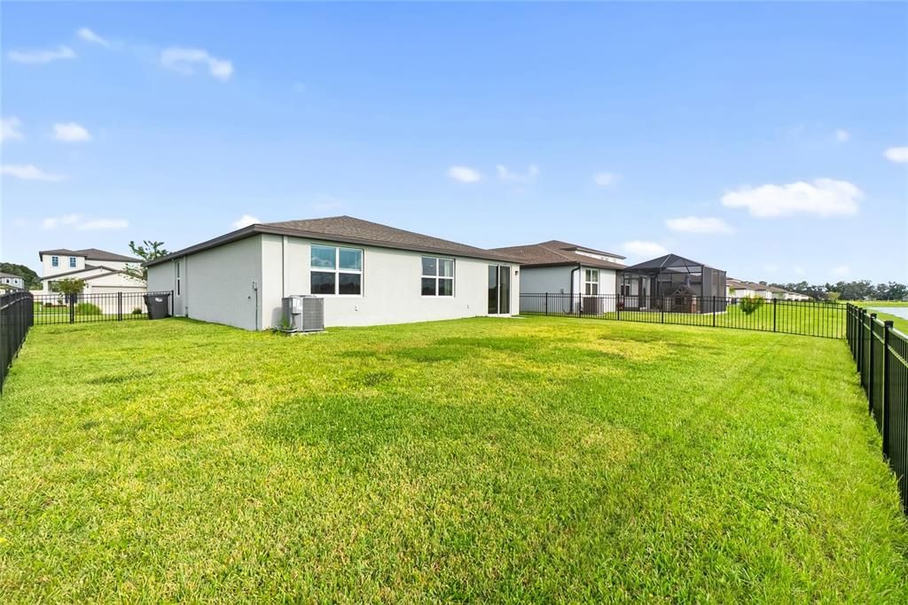 For Sale: $351,000 (4 beds, 2 baths, 1849 Square Feet)