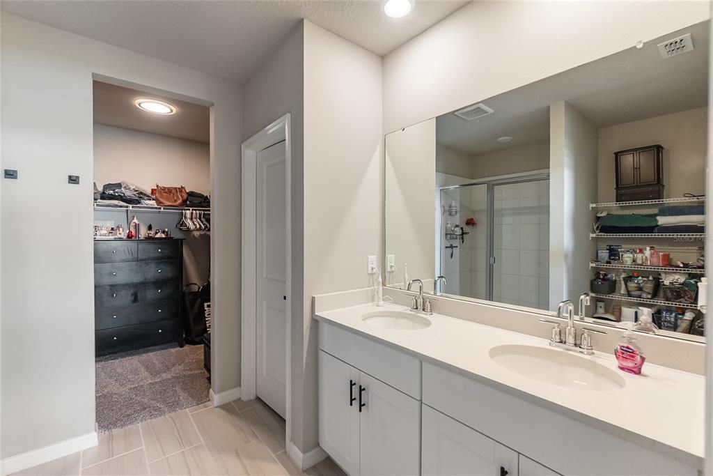 For Sale: $351,000 (4 beds, 2 baths, 1849 Square Feet)