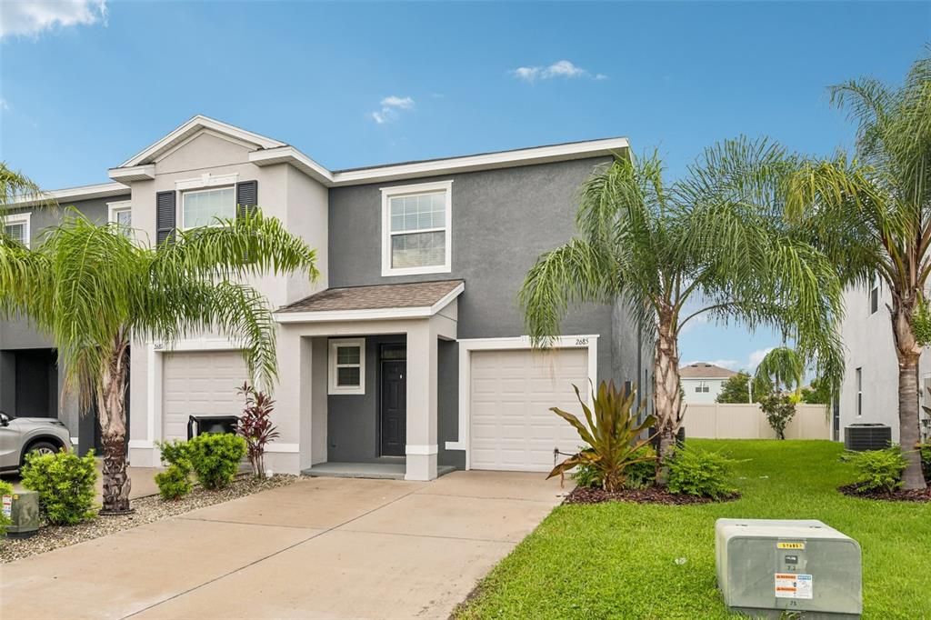 For Sale: $335,000 (3 beds, 2 baths, 1758 Square Feet)