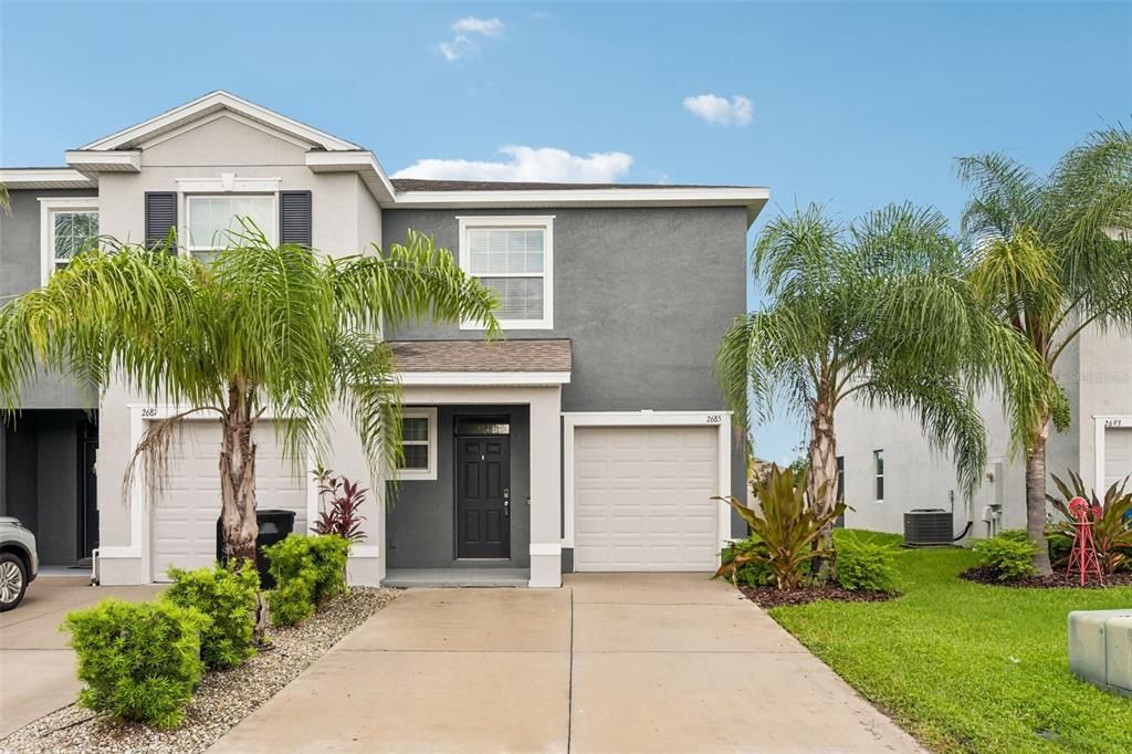For Sale: $335,000 (3 beds, 2 baths, 1758 Square Feet)