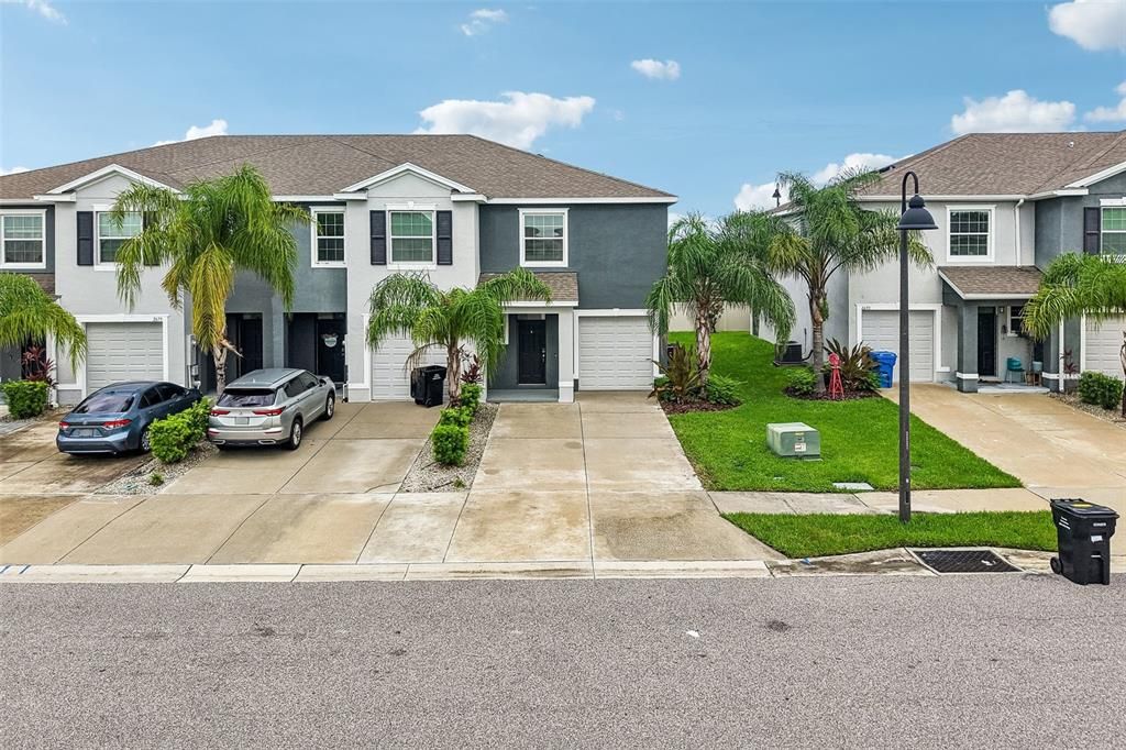 For Sale: $335,000 (3 beds, 2 baths, 1758 Square Feet)