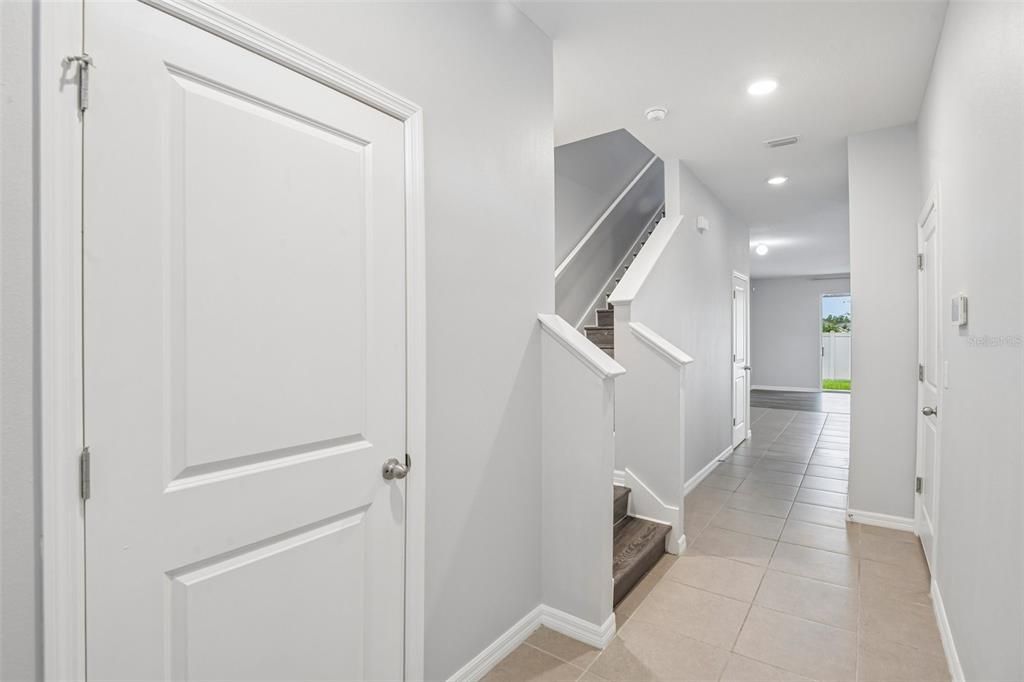 For Sale: $335,000 (3 beds, 2 baths, 1758 Square Feet)