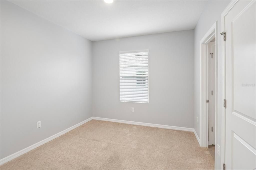 For Sale: $335,000 (3 beds, 2 baths, 1758 Square Feet)