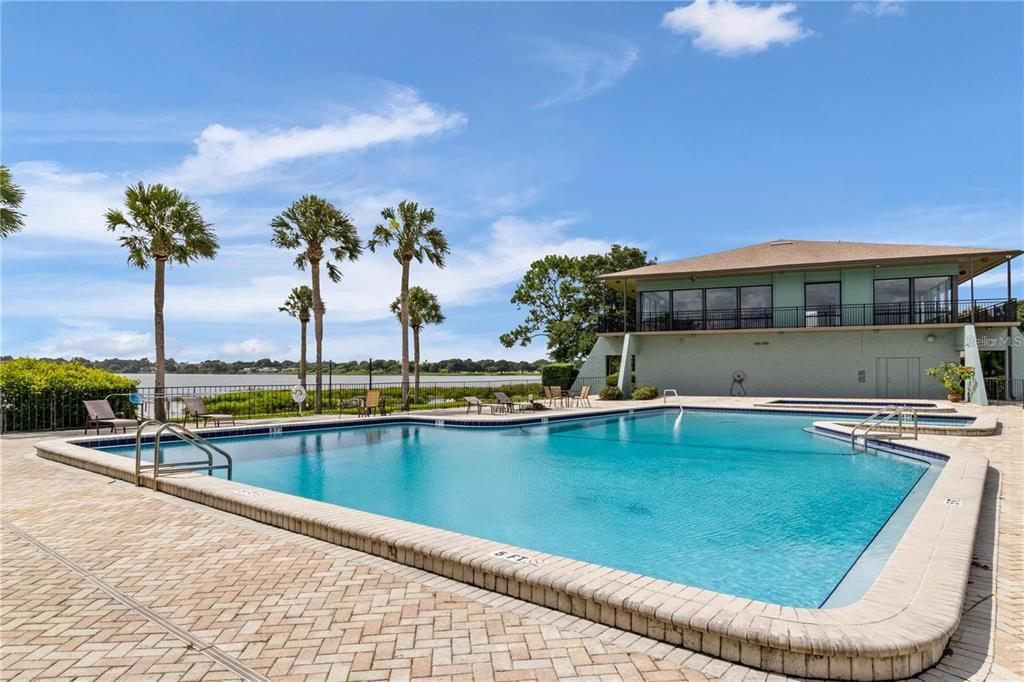 For Rent: $1,500 (2 beds, 2 baths, 1184 Square Feet)