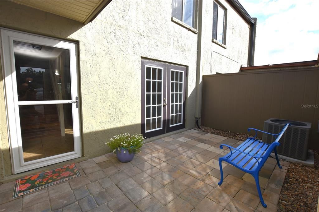 For Rent: $1,500 (2 beds, 2 baths, 1184 Square Feet)