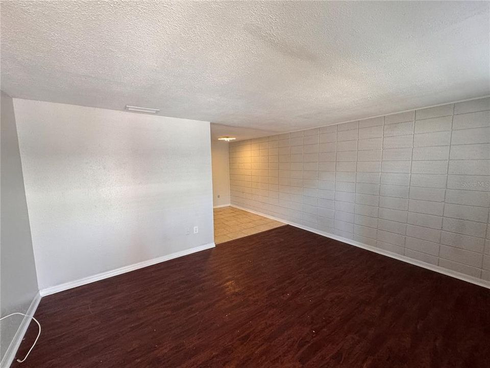En Renta: $1,395 (2 camas, 1 baños, 900 Pies cuadrados)