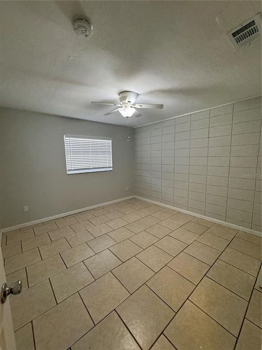 En Renta: $1,395 (2 camas, 1 baños, 900 Pies cuadrados)