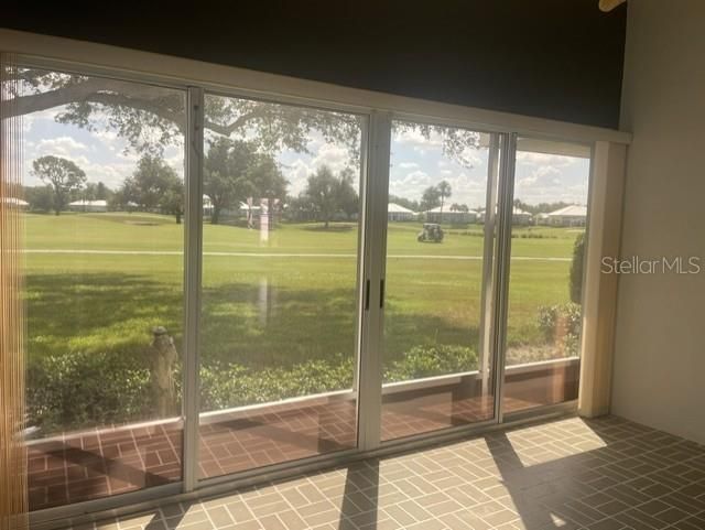 For Rent: $2,250 (2 beds, 2 baths, 1396 Square Feet)
