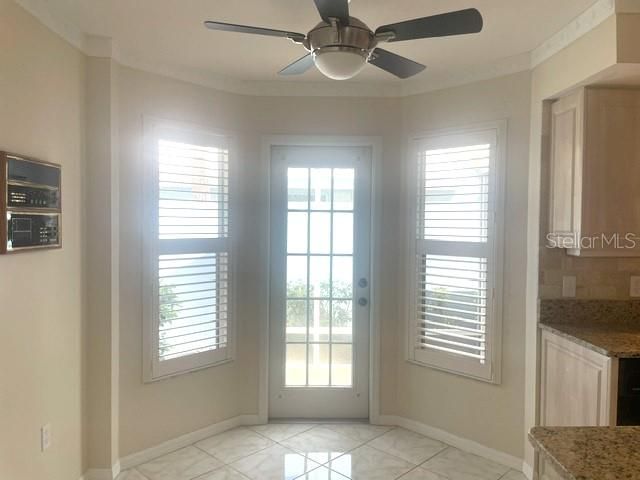 For Rent: $2,250 (2 beds, 2 baths, 1396 Square Feet)
