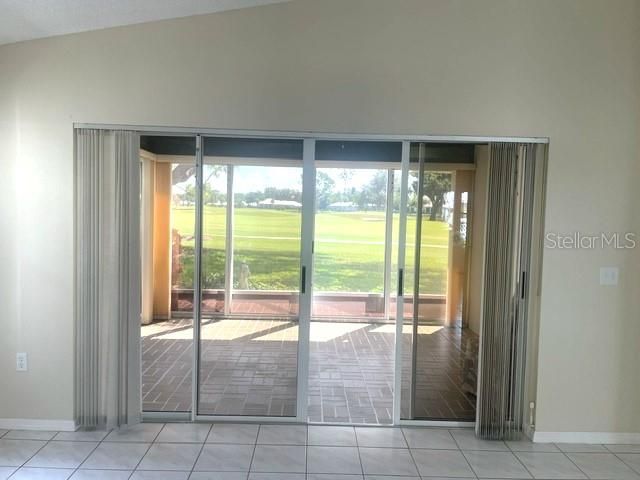 For Rent: $2,250 (2 beds, 2 baths, 1396 Square Feet)