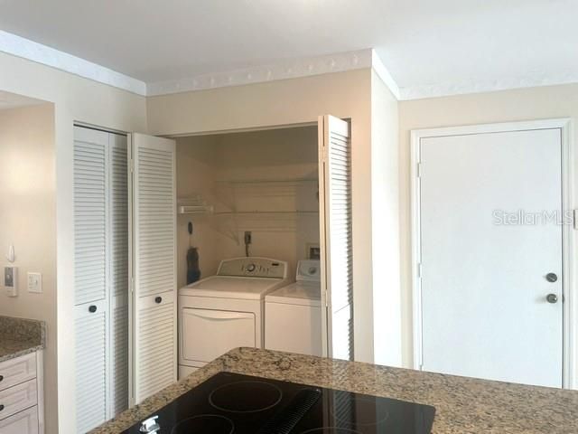 For Rent: $2,250 (2 beds, 2 baths, 1396 Square Feet)