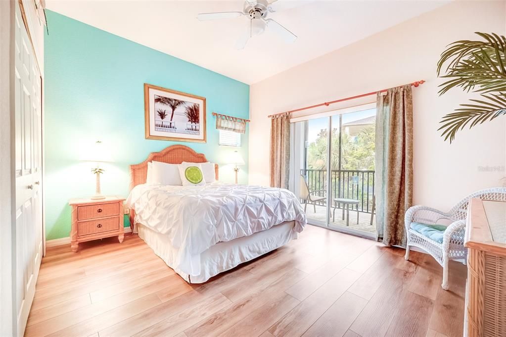 For Sale: $195,000 (2 beds, 2 baths, 1173 Square Feet)