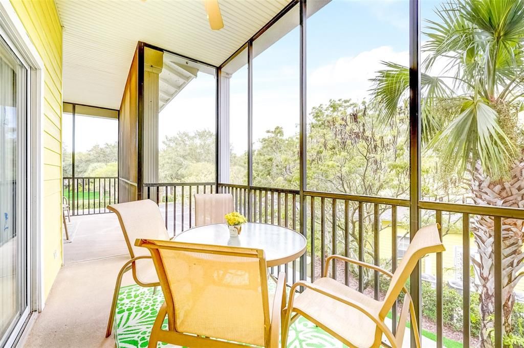 For Sale: $195,000 (2 beds, 2 baths, 1173 Square Feet)