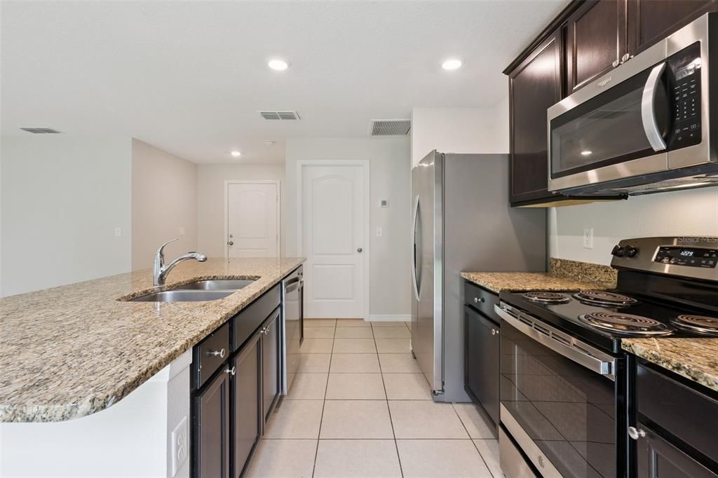 For Sale: $309,900 (4 beds, 2 baths, 1358 Square Feet)