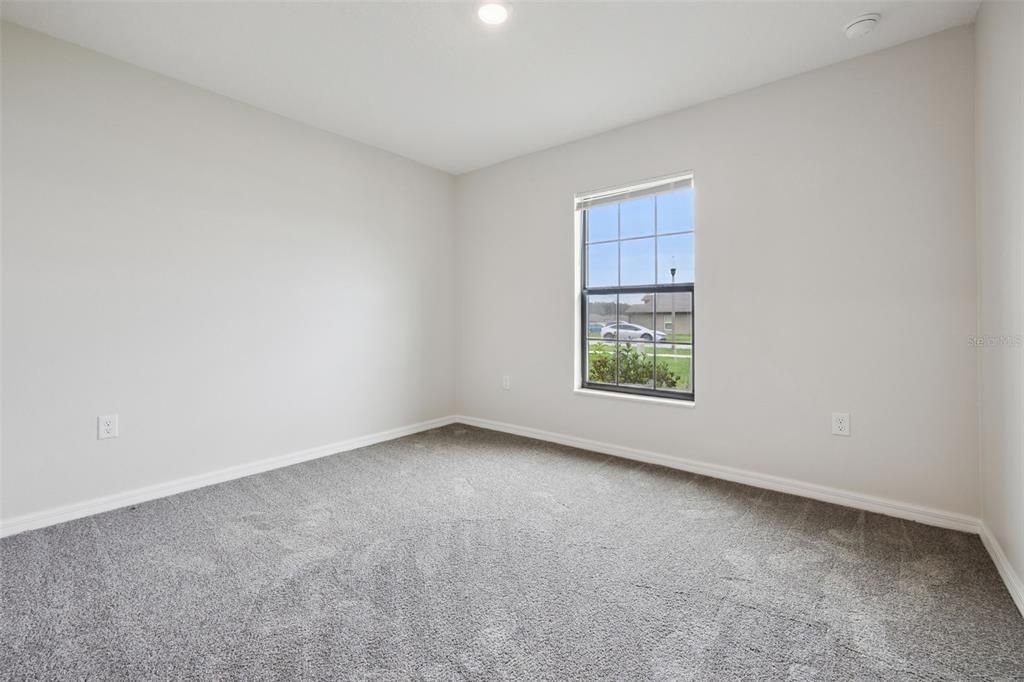 For Sale: $309,900 (4 beds, 2 baths, 1358 Square Feet)