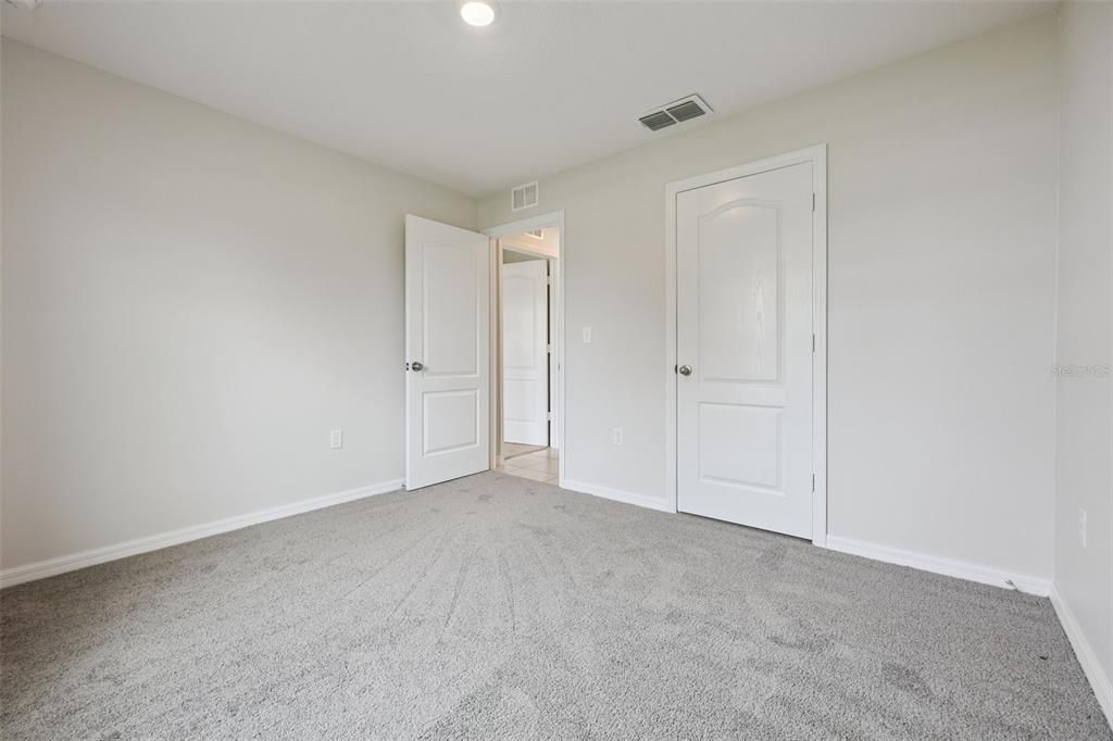For Sale: $309,900 (4 beds, 2 baths, 1358 Square Feet)