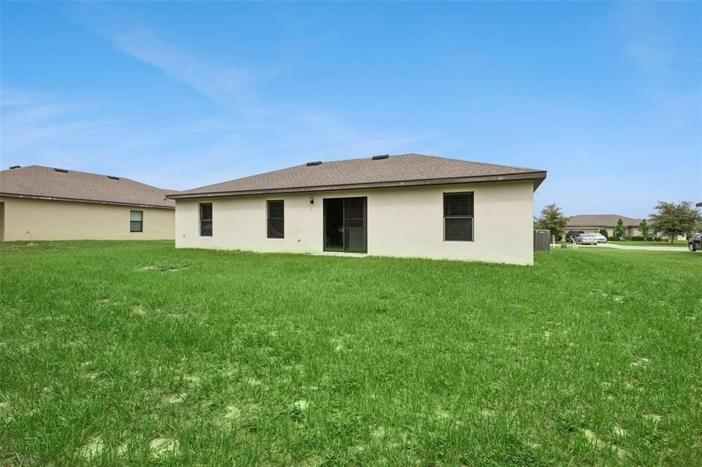 For Sale: $309,900 (4 beds, 2 baths, 1358 Square Feet)