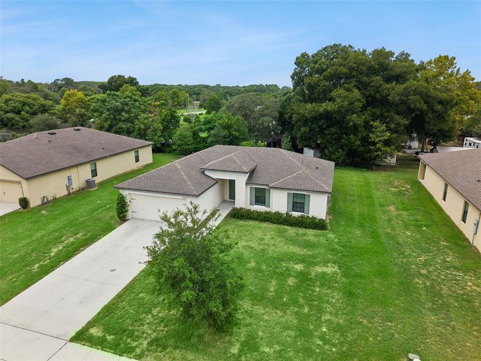 For Sale: $309,900 (4 beds, 2 baths, 1358 Square Feet)