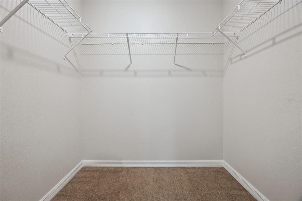 For Sale: $309,900 (4 beds, 2 baths, 1358 Square Feet)