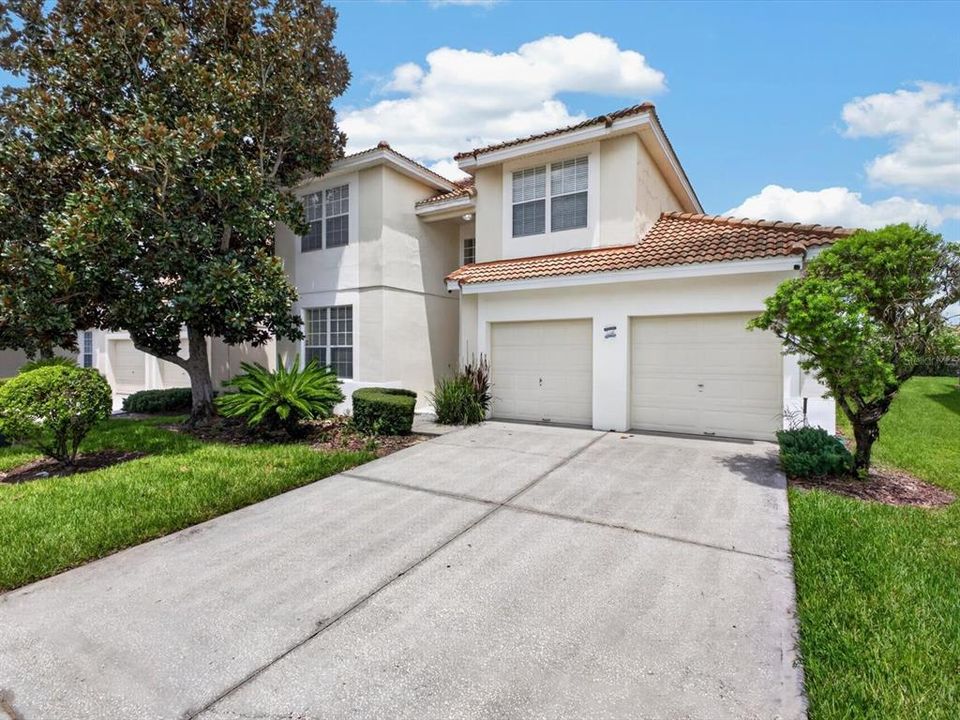En Venta: $679,000 (5 camas, 5 baños, 2297 Pies cuadrados)