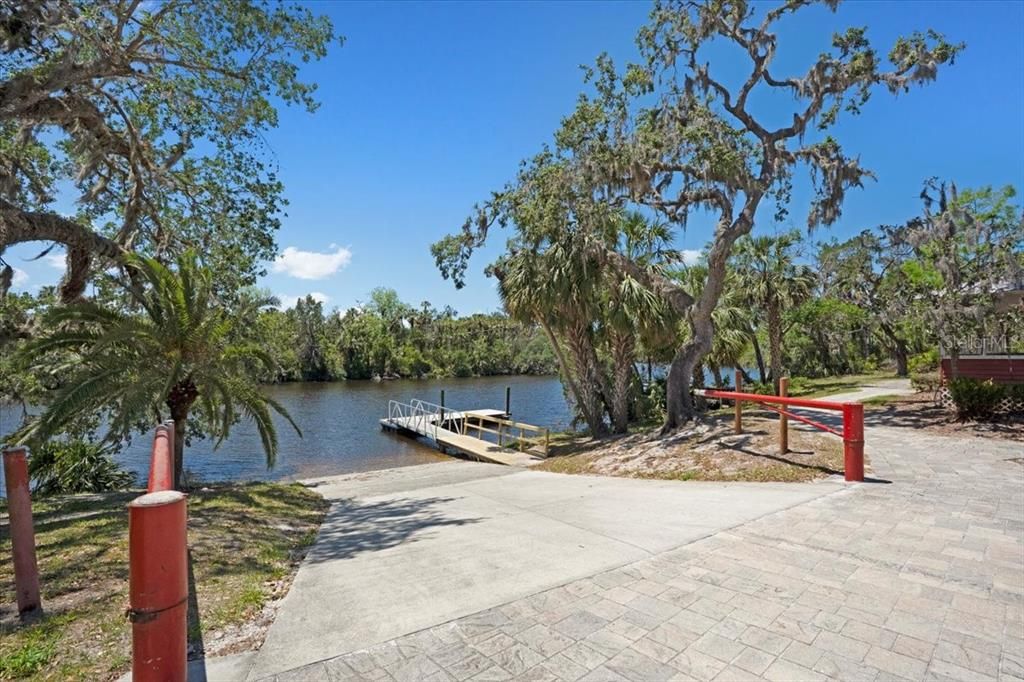 For Sale: $725,000 (4 beds, 3 baths, 2681 Square Feet)