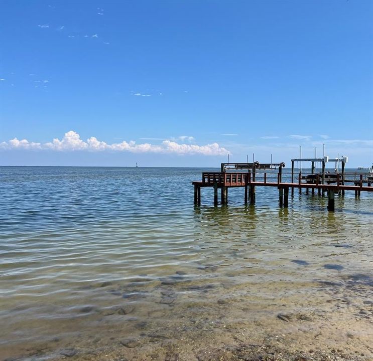 Active With Contract: $2,900 (2 beds, 2 baths, 1020 Square Feet)