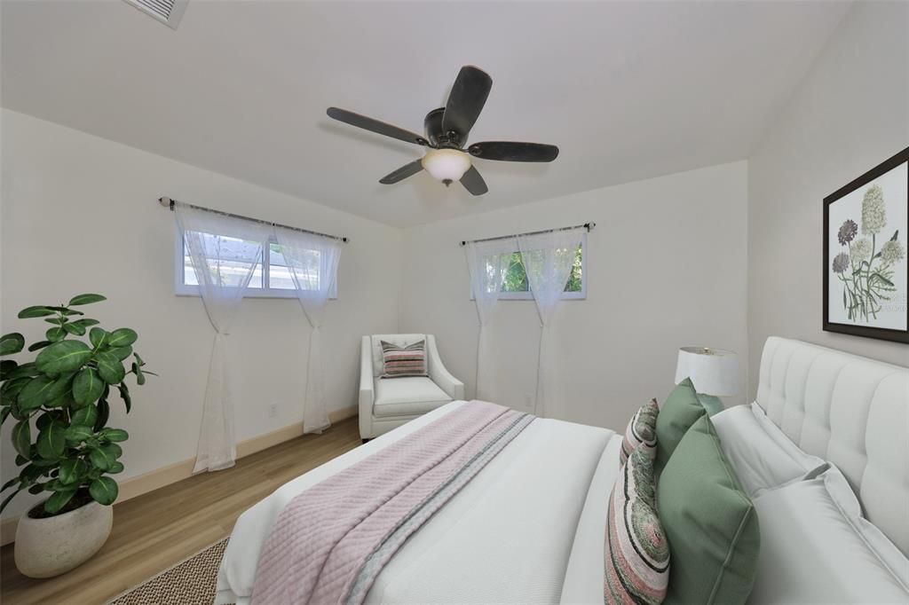 Active With Contract: $2,900 (2 beds, 2 baths, 1020 Square Feet)